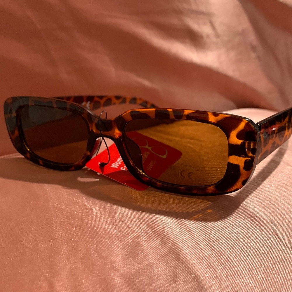 Women’s sunglasses